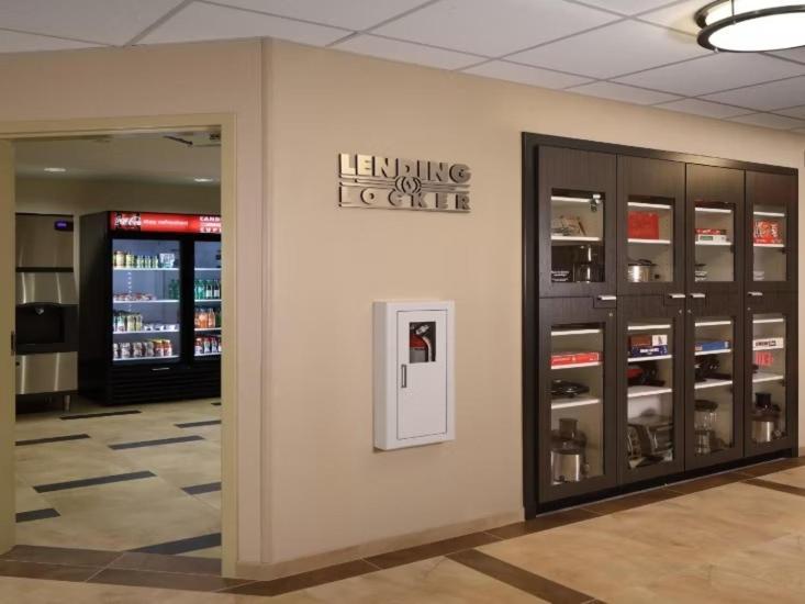 Candlewood Suites - Newark South - University Area By Ihg Eksteriør billede
