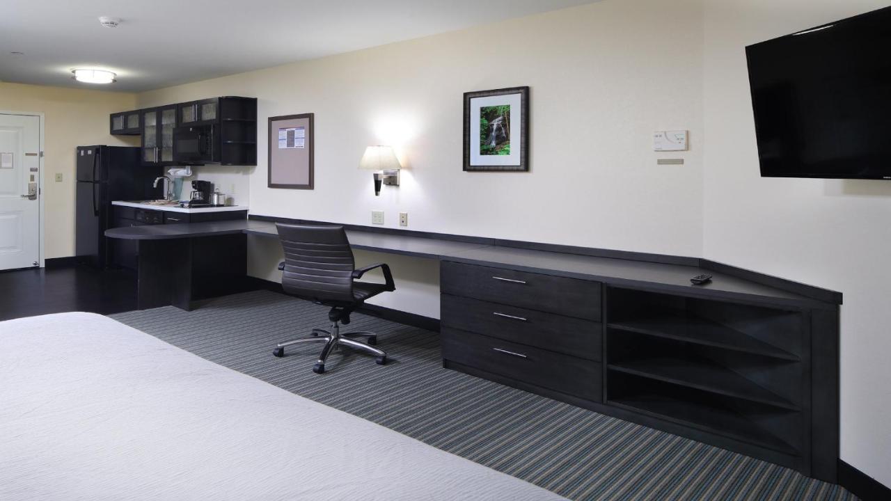 Candlewood Suites - Newark South - University Area By Ihg Eksteriør billede